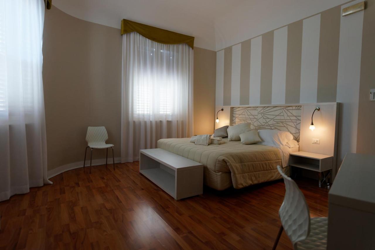 Hotel Sant'Elia เมสซีนา ภายนอก รูปภาพ