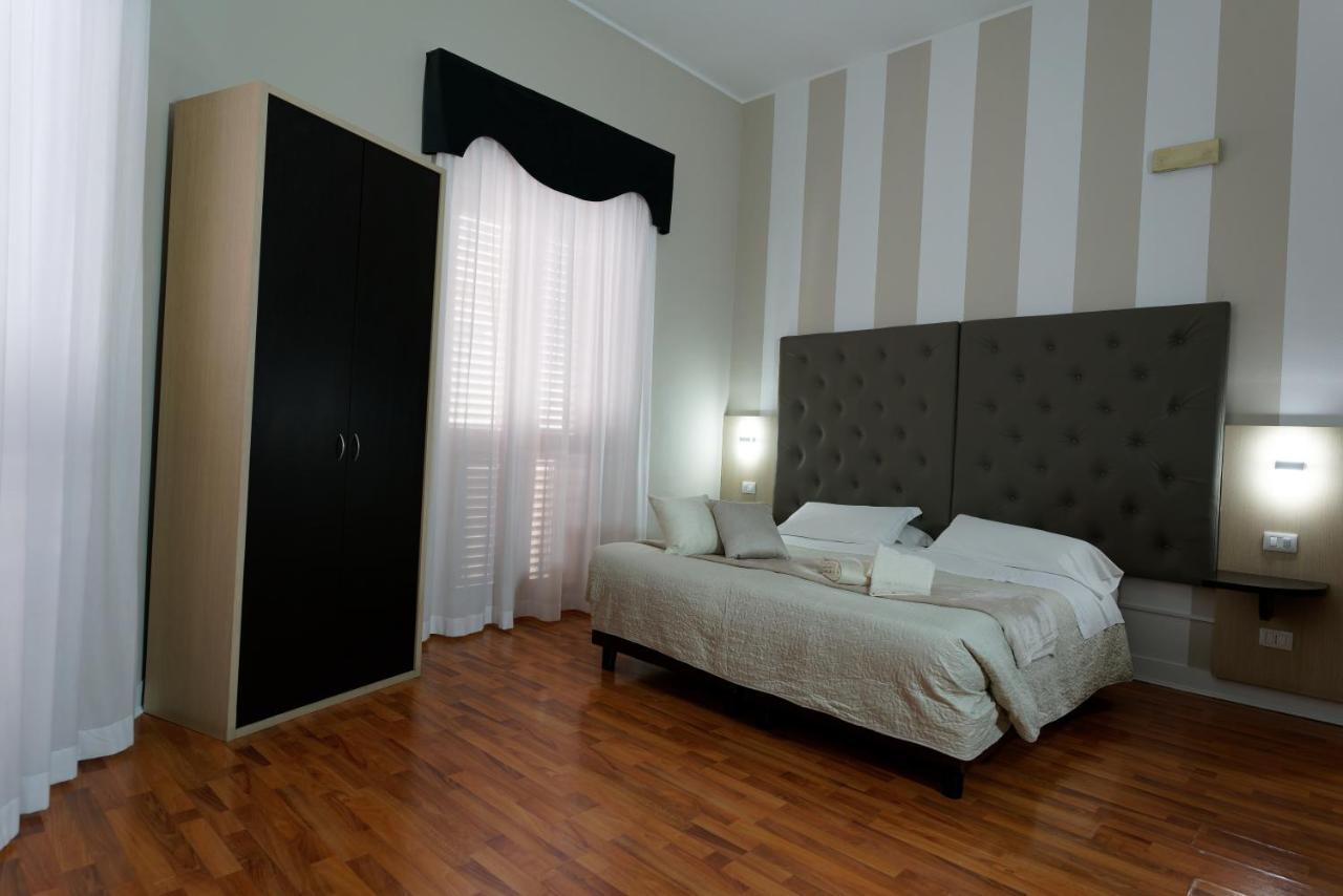 Hotel Sant'Elia เมสซีนา ภายนอก รูปภาพ