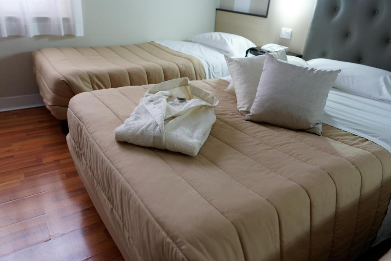 Hotel Sant'Elia เมสซีนา ภายนอก รูปภาพ
