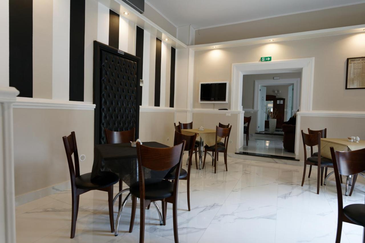 Hotel Sant'Elia เมสซีนา ภายนอก รูปภาพ