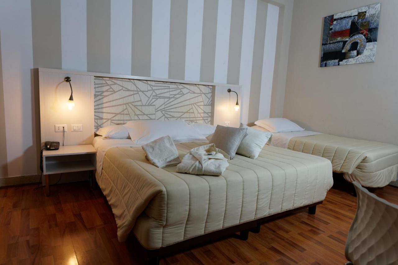 Hotel Sant'Elia เมสซีนา ภายนอก รูปภาพ