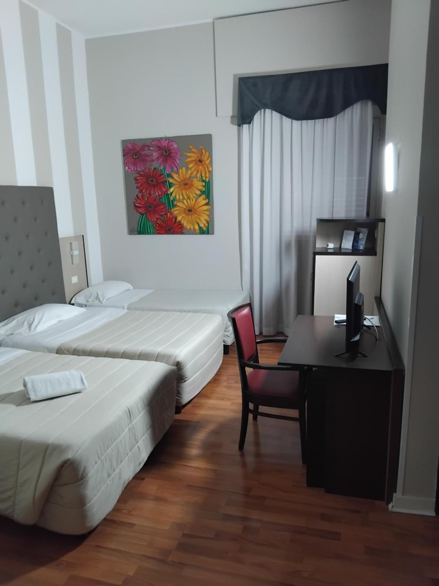 Hotel Sant'Elia เมสซีนา ภายนอก รูปภาพ